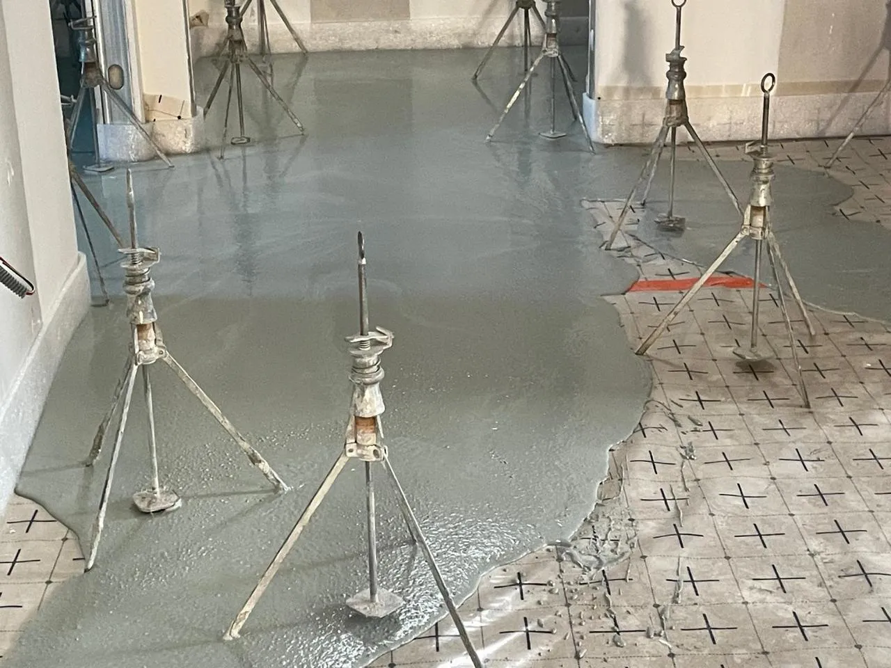 Chantier chape liquide - Ovalpro